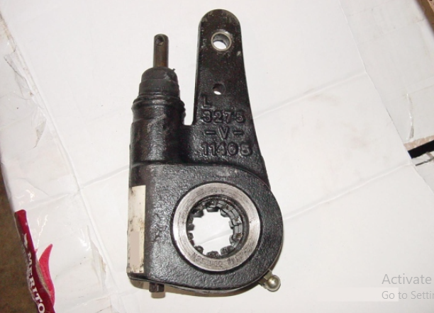 What is the Difference - Manual vs Automatic Slack Adjusters